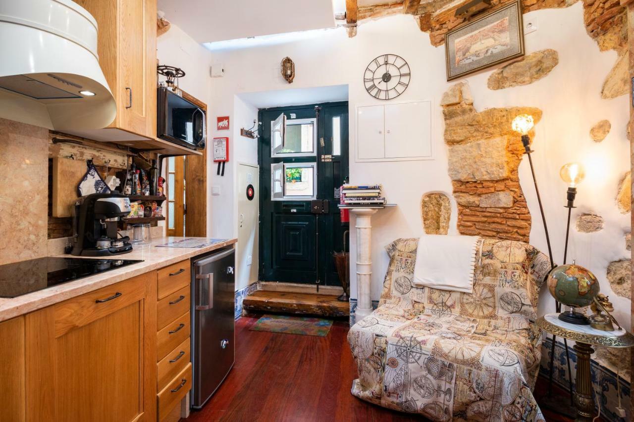Romantic Medieval Apartment Lisboa 外观 照片
